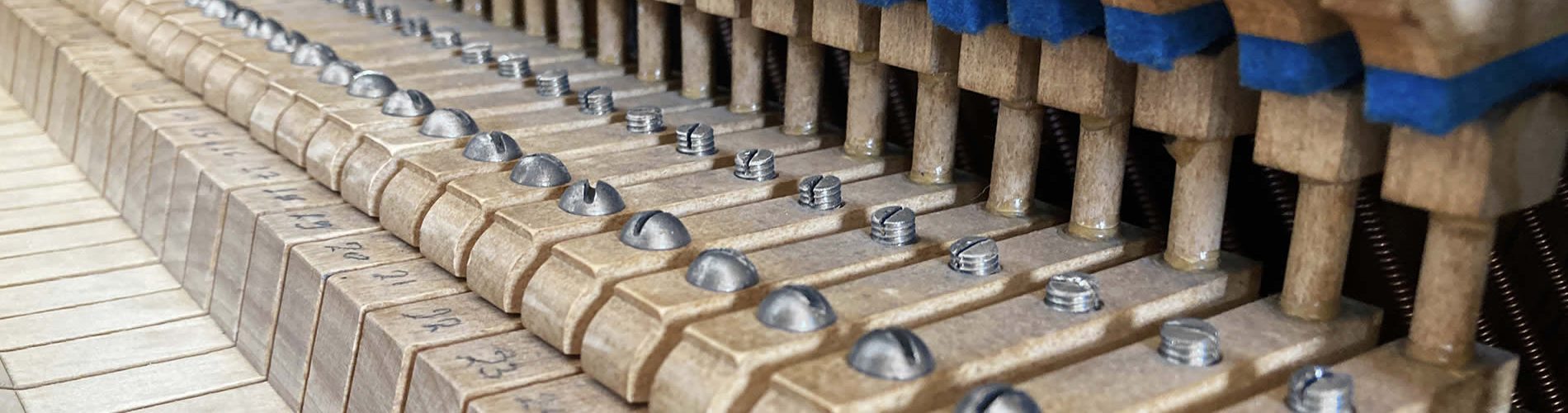 ΜΟΥΣΙΚΟΣ ΟΙΚΟΣ ΑΘΑΝΑΣΑΤΟΣ - ΕΠΙΣΚΕΥΕΣ & ΠΩΛΗΣΕΙΣ ΠΙΑΝΟ WILH. STEINBERG - ΥΑΜΑΗΑ KAWAI - AUGUST FÖRSTER