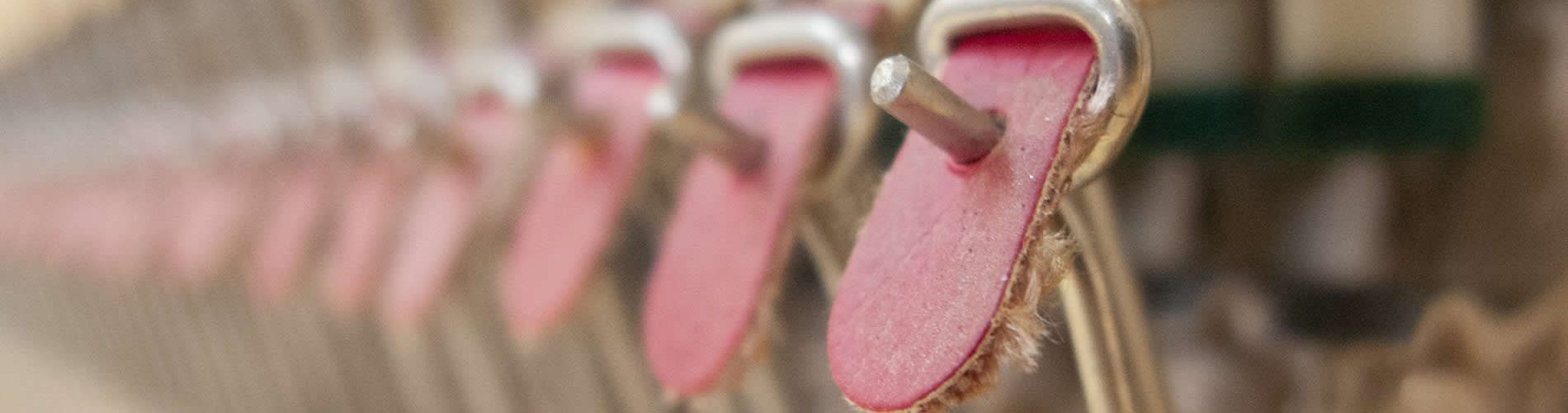 ΜΟΥΣΙΚΟΣ ΟΙΚΟΣ ΑΘΑΝΑΣΑΤΟΣ - ΕΠΙΣΚΕΥΕΣ & ΠΩΛΗΣΕΙΣ ΠΙΑΝΟ WILH. STEINBERG - ΥΑΜΑΗΑ KAWAI - AUGUST FÖRSTER